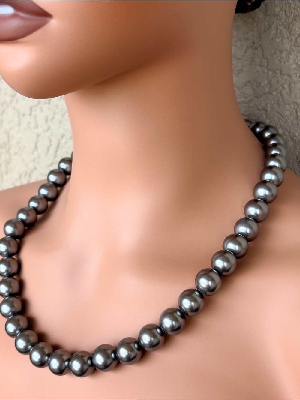 Classic Silver Gray Glass Pearl Necklace